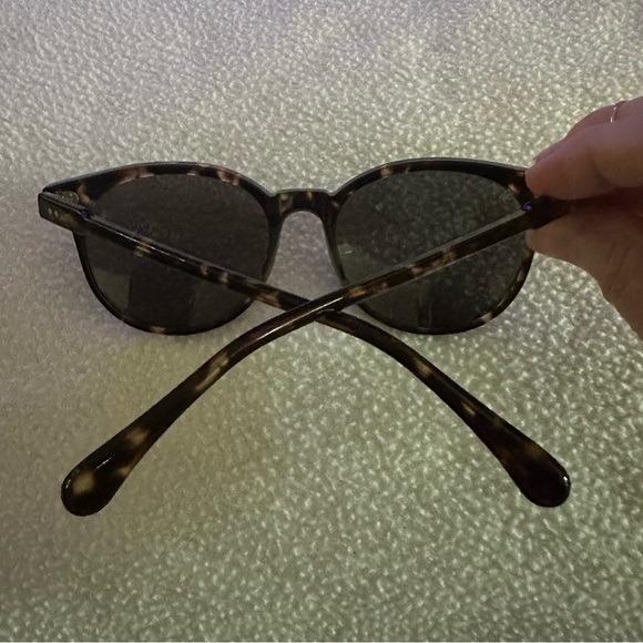 Raen Noria Tortoise Sunglasses - Picture 3 of 6